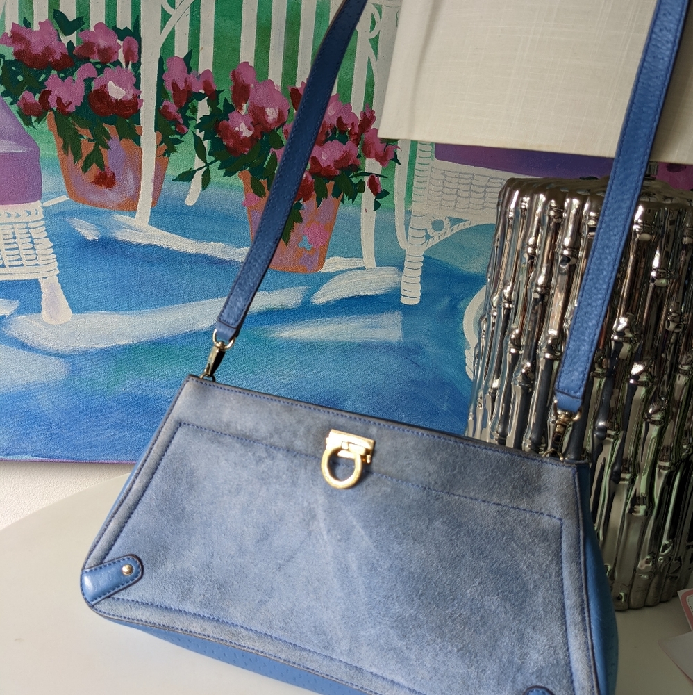 Vintage Ferragamo royal blue clutch handbag with detachable shoulder strap.